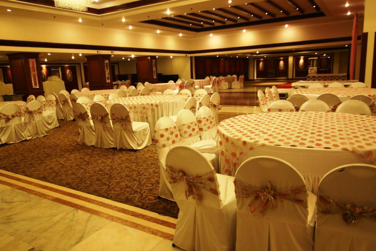 Hotel President ชลันธระ ภายนอก รูปภาพ