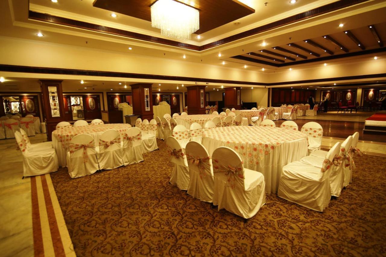 Hotel President ชลันธระ ภายนอก รูปภาพ