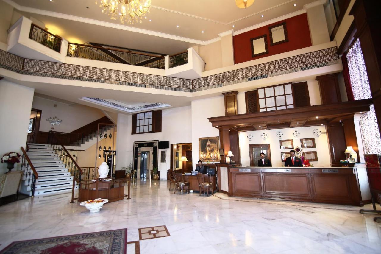 Hotel President ชลันธระ ภายนอก รูปภาพ