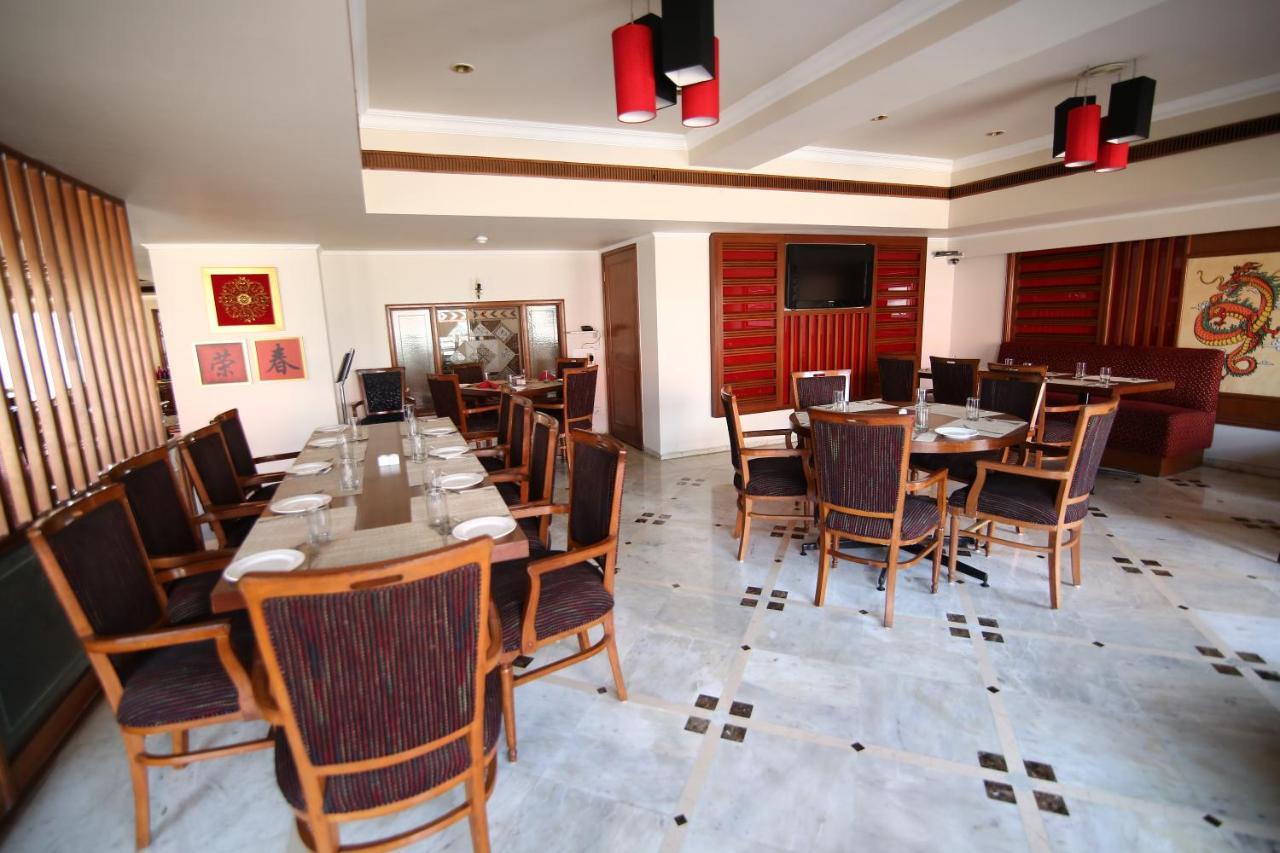 Hotel President ชลันธระ ภายนอก รูปภาพ