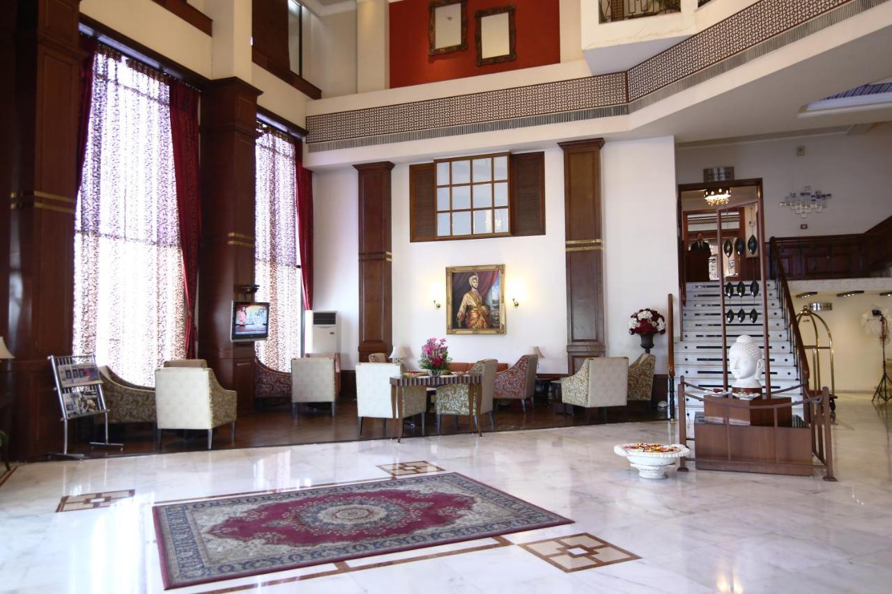 Hotel President ชลันธระ ภายนอก รูปภาพ